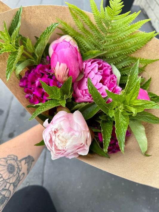 The Signature Peony Bunch